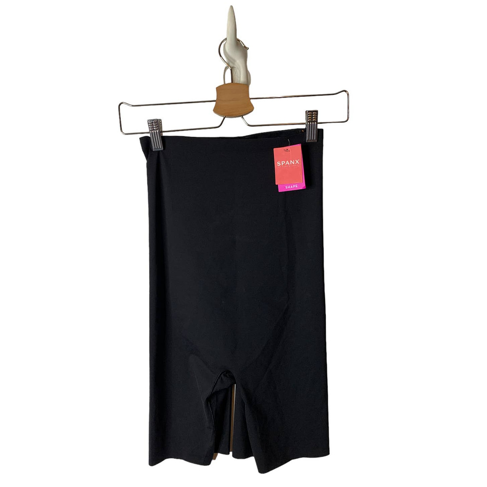 NWT Spanx Thinstincts High Waisted Mid-thigh Short in Very Black Size Large